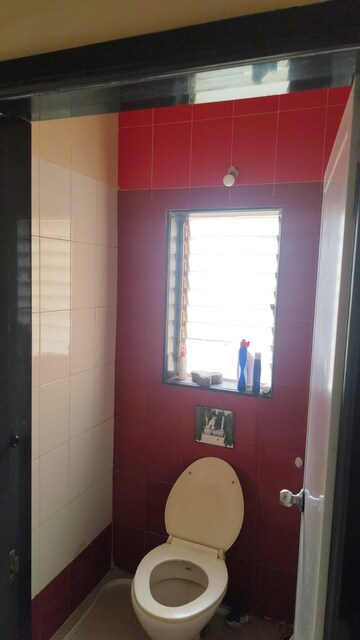 Master Bedroom in 1 BHK Apartment at Gundecha Valley of Flowers, Kandivali East – for Rent