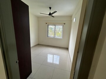 Bedroom in 2 BHK Apartment at Ma Sarada Upavan, Hosahalli – for Rent