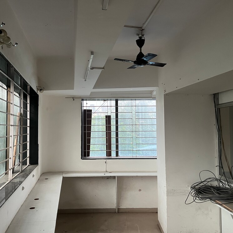 Kitchen, shree-samarth-plaza Commercial Office Space 340 Sq.Ft. In Megh Malhar Society Mumbai 8929368