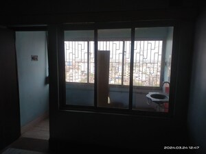 Room in 3 BHK Apartment at Sinchi Tower, Sodepur – for Sale