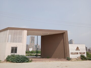  Plot For Sale in Brickklin Sillicon Valley, Sector 70