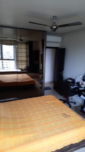 Living Room in 3 BHK Apartment at Oberoi Realty Exquisite, Goregaon East – for Sale