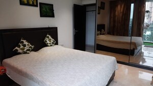 Bedroom in 3 BHK Apartment at Oberoi Realty Exquisite, Goregaon East – for Sale