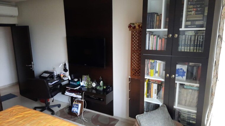 Living Room, oberoi-realty-exquisite 3 Bedroom 1300 Sq.Ft. Apartment In Goregaon East Mumbai 8929385