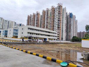  Plot – Exterior View View at Navalur - for Sale