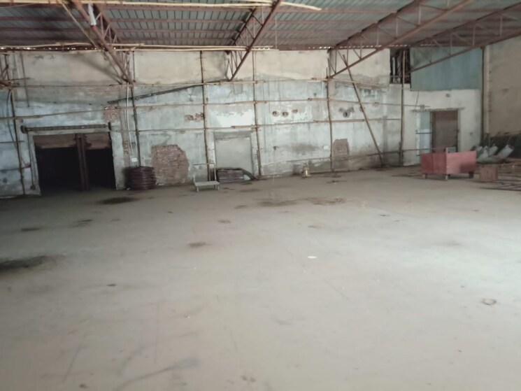  Parking, jammu-and-kashmir-bank-employees-cgh Commercial Warehouse 22000 Sq.Ft. In Sector 9a Gurgaon 8929405