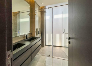Kitchen in 3 BHK Apartment at Oberoi Realty Esquire, Gokuldham Colony – for Sale
