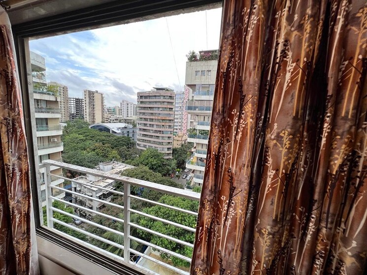 Balcony, khar west 1 RK 250 Sq.Ft. Apartment In Khar West Mumbai 8929480