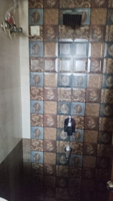 Bathroom in 4 BHK Apartment at Kopar Khairane – for Sale