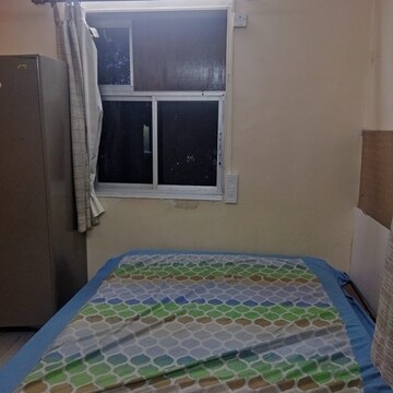 Bedroom in 2 BHK Apartment at Rahul Apartments, Malad West – for Rent