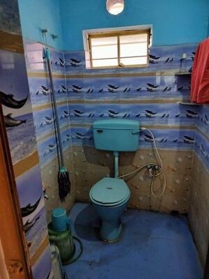 Attached Bathroom in 4 BHK Apartment at Sodepur – for Sale