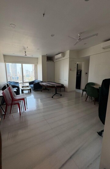 Gym in 3 BHK Apartment at Indiabulls Blu, Worli – for Rent