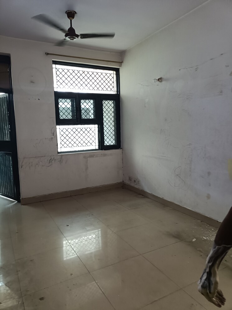 Room, ip extension 2 Bedroom 850 Sq.Ft. Apartment In Ip Extension Delhi 8929532