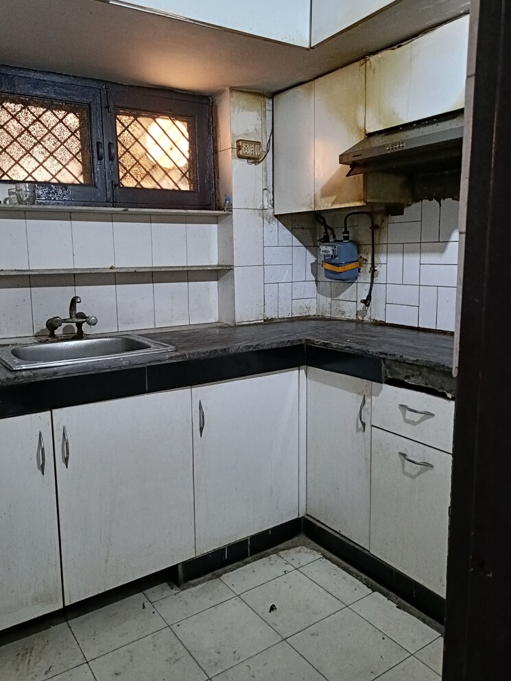 Kitchen, ip extension 2 Bedroom 850 Sq.Ft. Apartment In Ip Extension Delhi 8929532