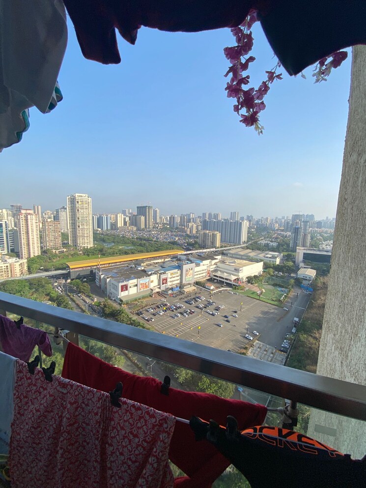 Exterior View, rustomjee-elanza 2.5 Bedroom 855 Sq.Ft. Apartment In Malad West Mumbai 8929538