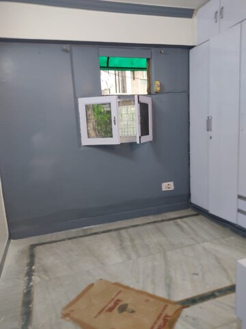 Room in 2 BHK Apartment at Ip Extension – for Rent