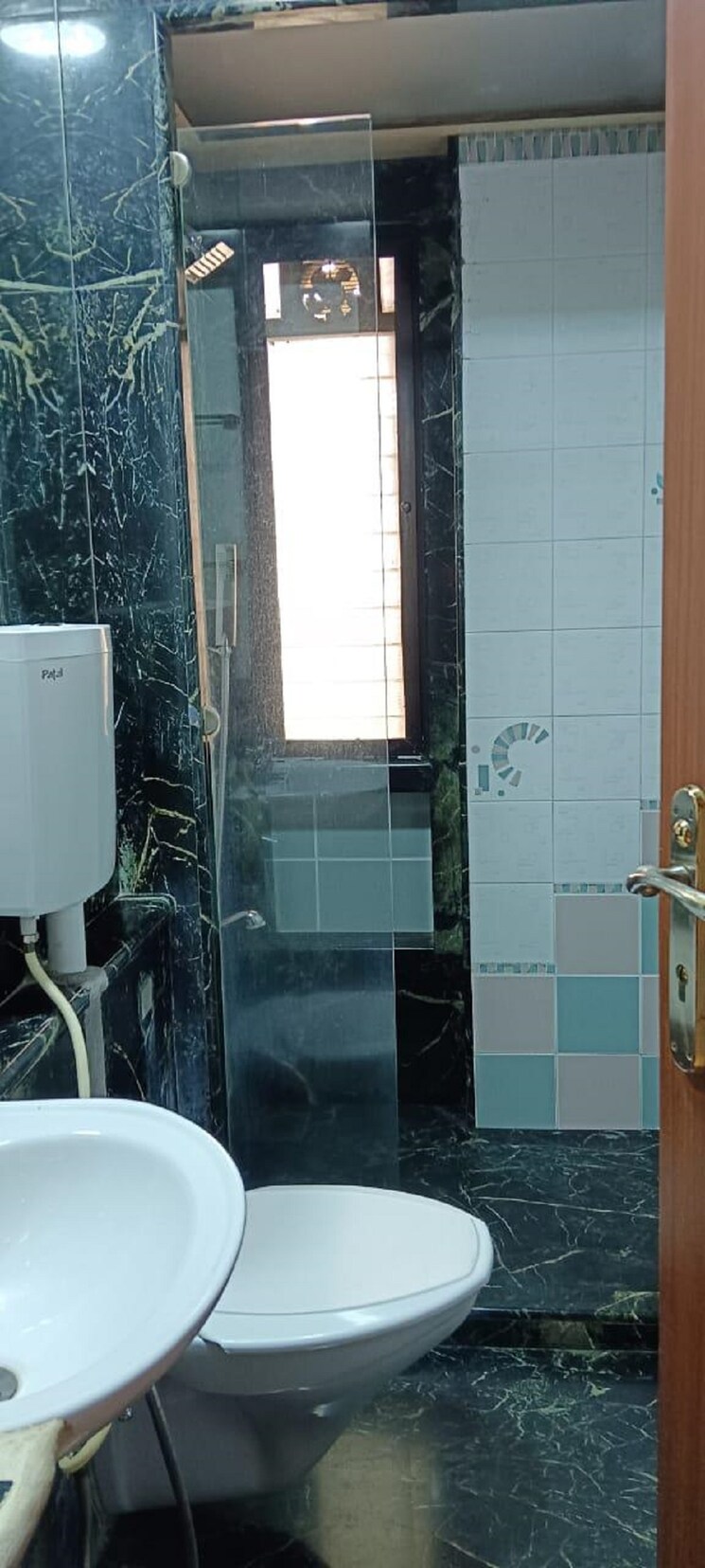 Bathroom, khar west 2 Bedroom 750 Sq.Ft. Apartment In Khar West Mumbai 8929558