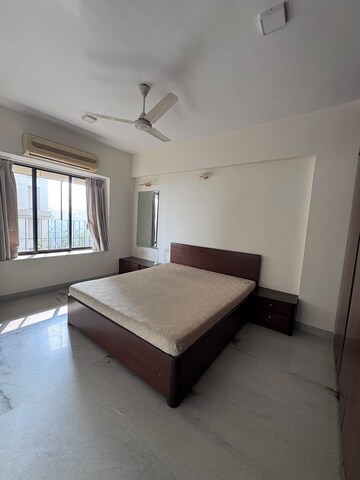 Bedroom in 2 BHK Apartment at Bandra West – for Rent