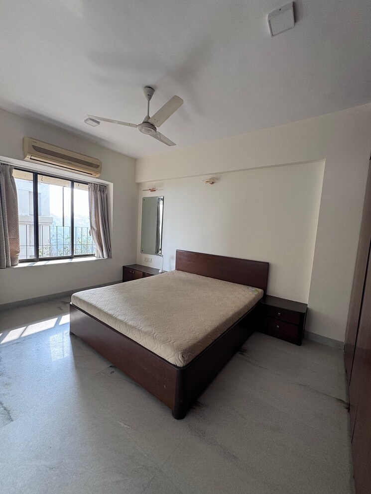 Bedroom, bandra west 2 Bedroom 750 Sq.Ft. Apartment In Bandra West Mumbai 8929580
