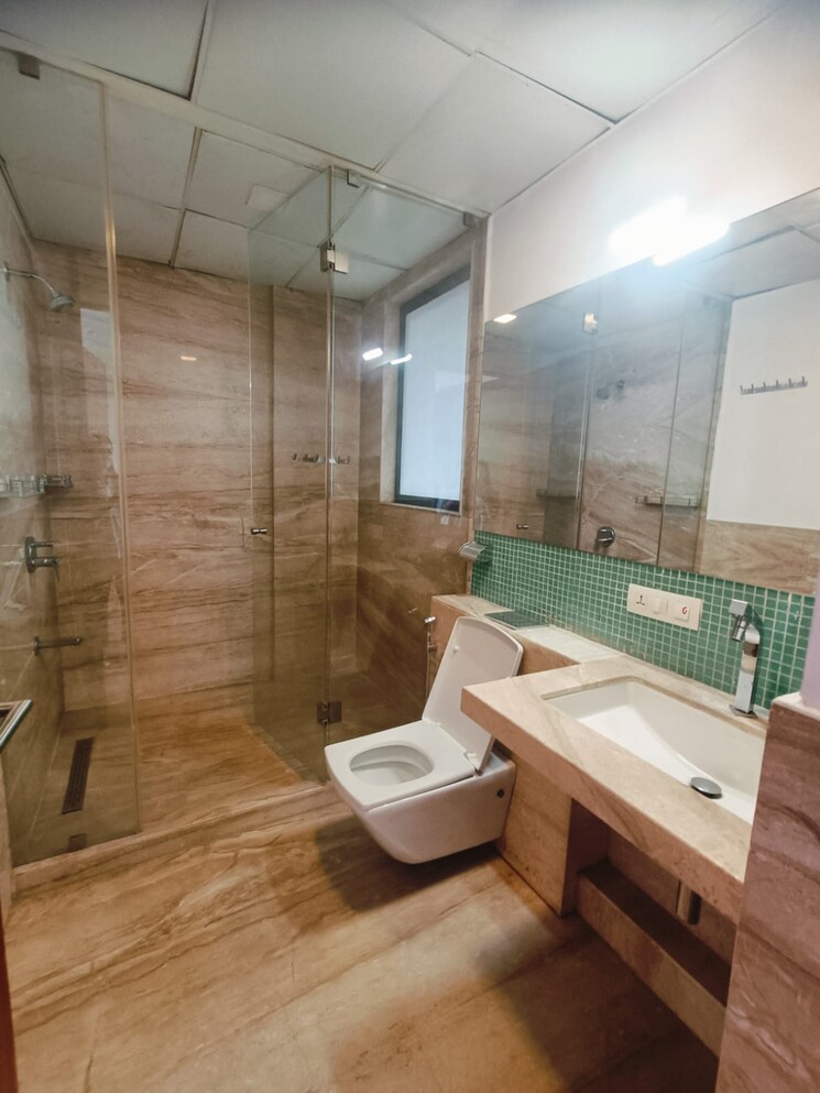 Bathroom, erandwane 5 Bedroom 6000 Sq.Ft. Penthouse In Erandwane Pune 8929579