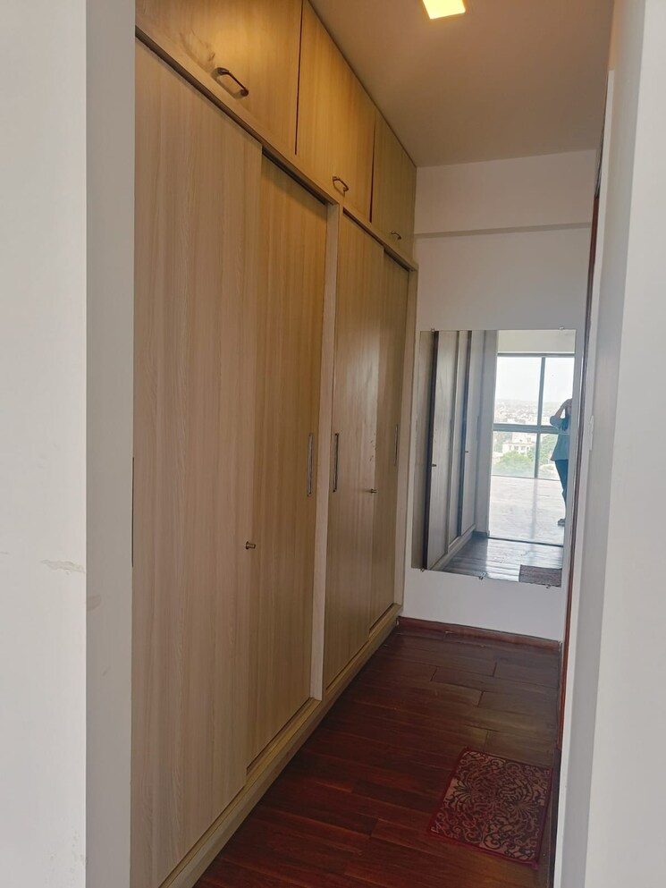 Room, erandwane 5 Bedroom 6000 Sq.Ft. Penthouse In Erandwane Pune 8929579