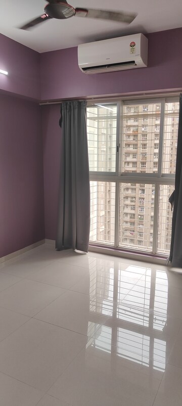 Bedroom in 2 BHK Apartment at Lodha Amara, Kolshet Road – for Rent