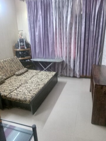 Bedroom in 3 BHK Apartment at Skynet Towers, Patiala Road – for Rent