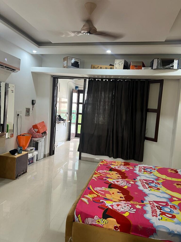 Bedroom, skynet-towers 3 Bedroom 1720 Sq.Ft. Apartment In Patiala Road Zirakpur 8929606