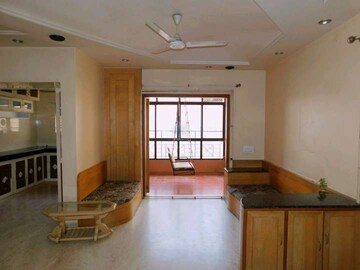 2 BHK Apartment For Rent in Ruturang Complex, Satara Road