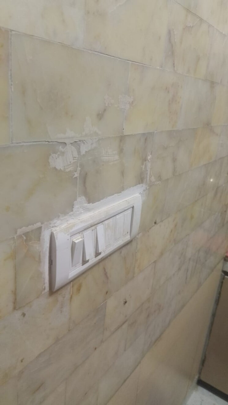 Bathroom, palam-vihar-residents-association 1 Bedroom 660 Sq.Ft. Builder Floor In Palam Vihar Gurgaon 8929670