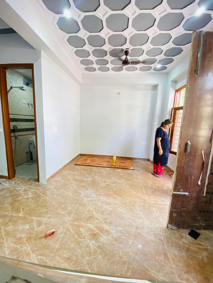  Parking, palam-vihar-residents-association 1 Bedroom 660 Sq.Ft. Builder Floor In Palam Vihar Gurgaon 8929670