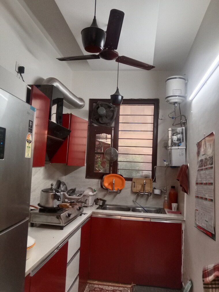 Kitchen, dhakoli 3 Bedroom 900 Sq.Ft. Apartment In Dhakoli Zirakpur 8929697