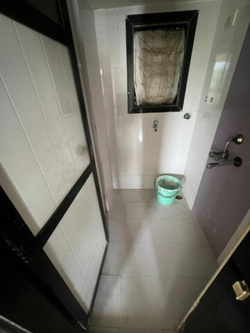 Bathroom in 1 BHK Apartment at Dombivli East – for Rent