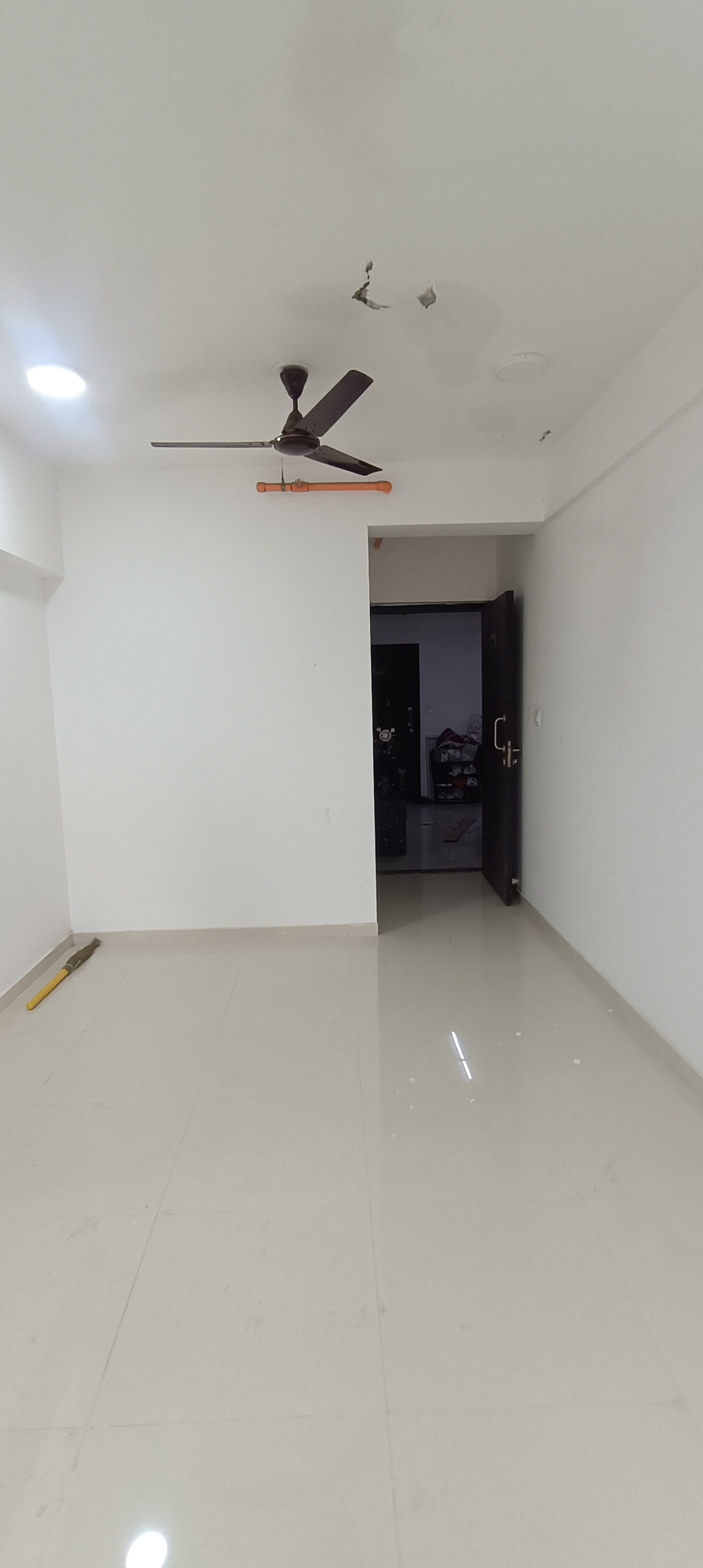 2 BHK Apartment For Rent in UK Iridium