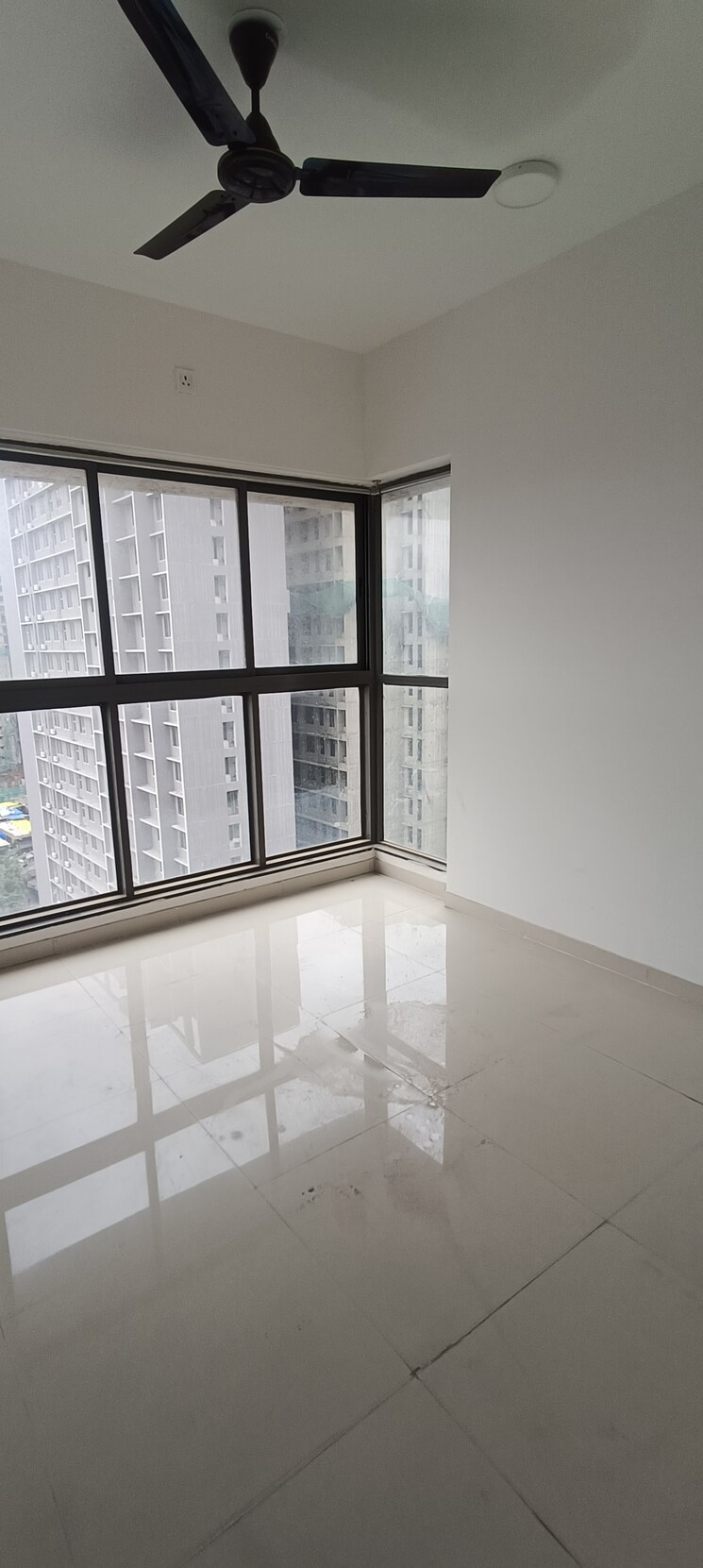 Balcony, uk-iridium 2 Bedroom 540 Sq.Ft. Apartment In Kandivali East Mumbai 8929710