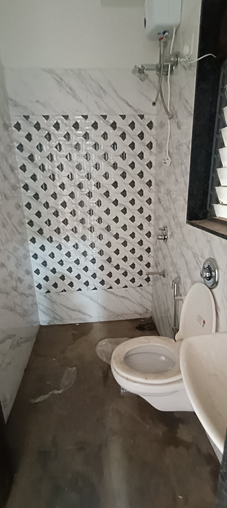 Bathroom, uk-iridium 2 Bedroom 530 Sq.Ft. Apartment In Kandivali East Mumbai 8929731