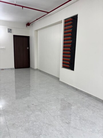 Room in  Office Space at Navrangpura – for Rent