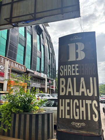  Office Space – Exterior View View at Navrangpura - for Rent