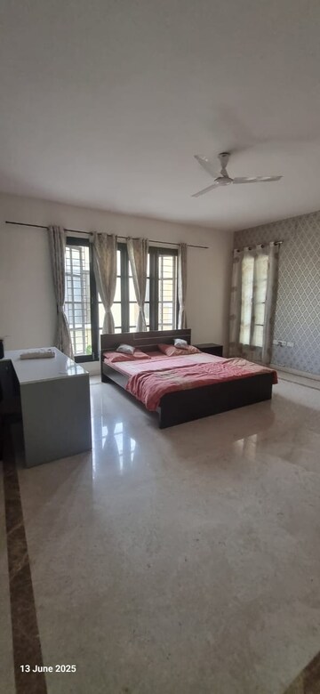 Bedroom in 4 BHK Villa at Prestige Silver Oak Villa, Whitefield – for Rent