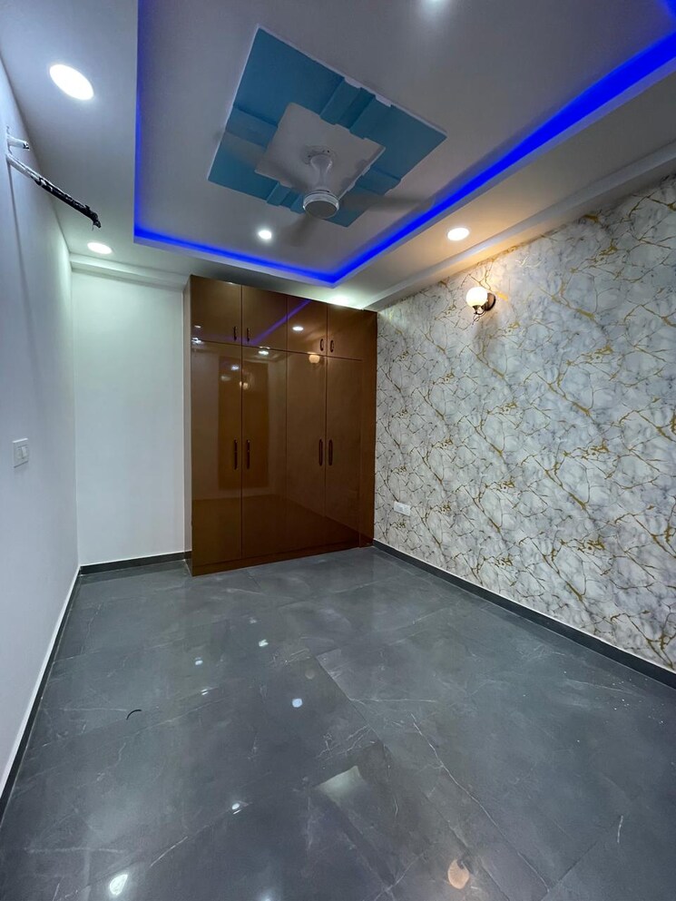 Kitchen, mahavir enclave 1 3 Bedroom 1000 Sq.Ft. Builder Floor In Mahavir Enclave 1 Delhi 8792648