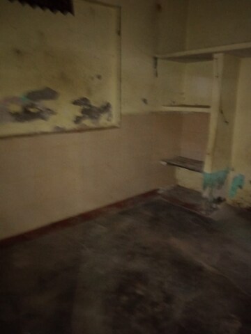 Room in 2 BHK Builder Floor at Saroop Nagar – for Rent