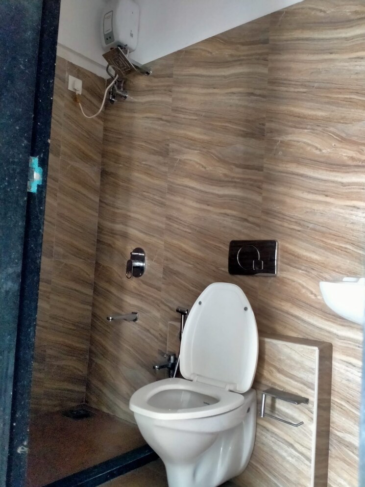 Bathroom, sonata-apartments 2 Bedroom 1150 Sq.Ft. Apartment In Malad West Mumbai 8929786