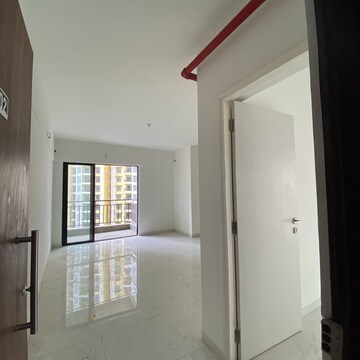 Room in 3 BHK Apartment at Runwal Gardens Phase 2, Kalyan Shilphata Road – for Rent