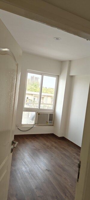 Room in 2 BHK Apartment at Signature Global Park 4 and 5, Sohna Sector 36 – for Sale