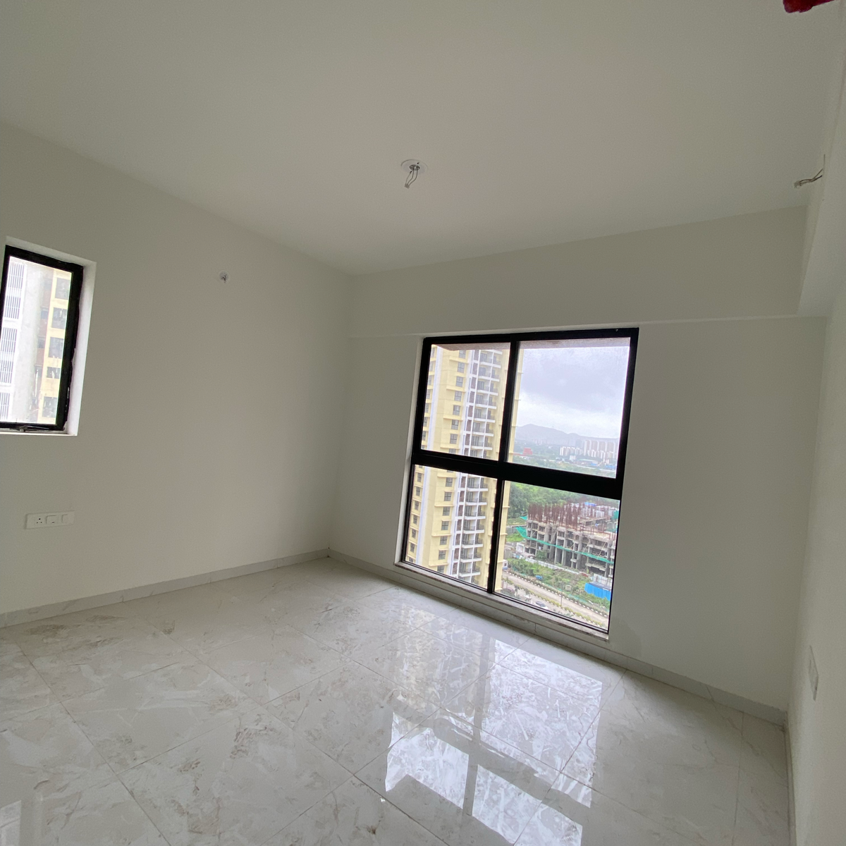 3 BHK 904 Sq.Ft. Apartment in Runwal Gardens Phase 2