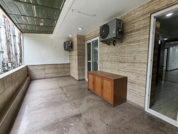 Kitchen in 3 BHK Builder Floor at Gupta Awas, Sector 43 – for Rent