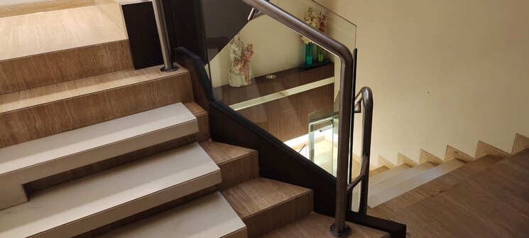 Balcony, vashi sector 7 4 Bedroom 7500 Sq.Ft. Independent House In Vashi Sector 7 Navi Mumbai 8929928