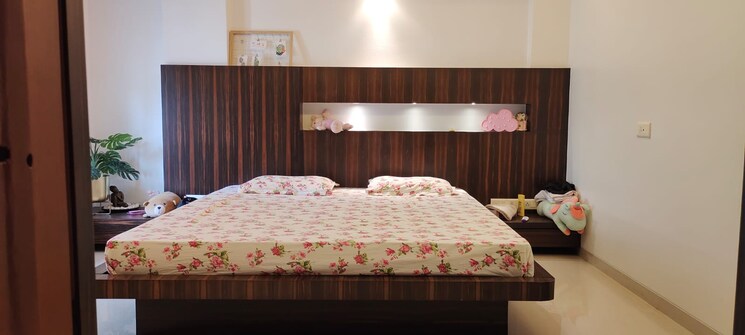 Bedroom, vashi sector 7 4 Bedroom 7500 Sq.Ft. Independent House In Vashi Sector 7 Navi Mumbai 8929928