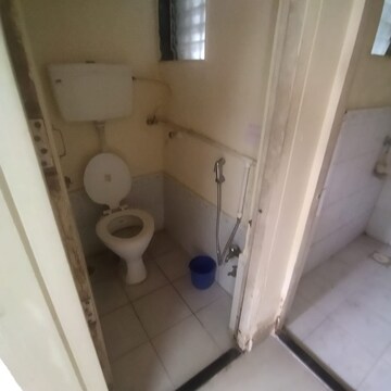 Bathroom in 1 BHK Apartment at Panchratna Heights CHS Kandivali West, Kandivali West – for Rent