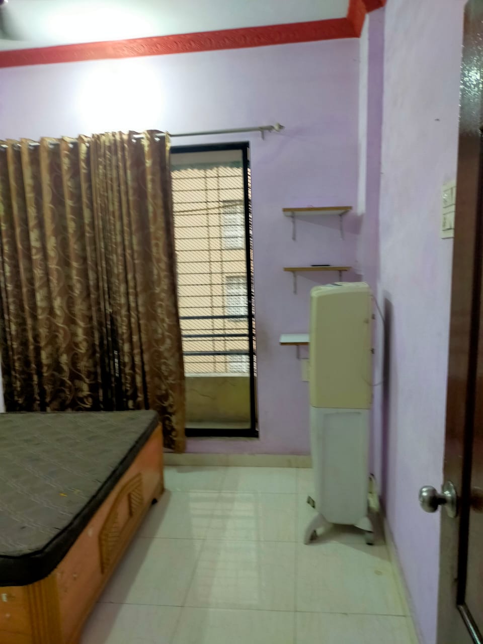 1 BHK + Servant Room,Study Room 600 Sq.Ft. Apartment in Amrutdhara CHS